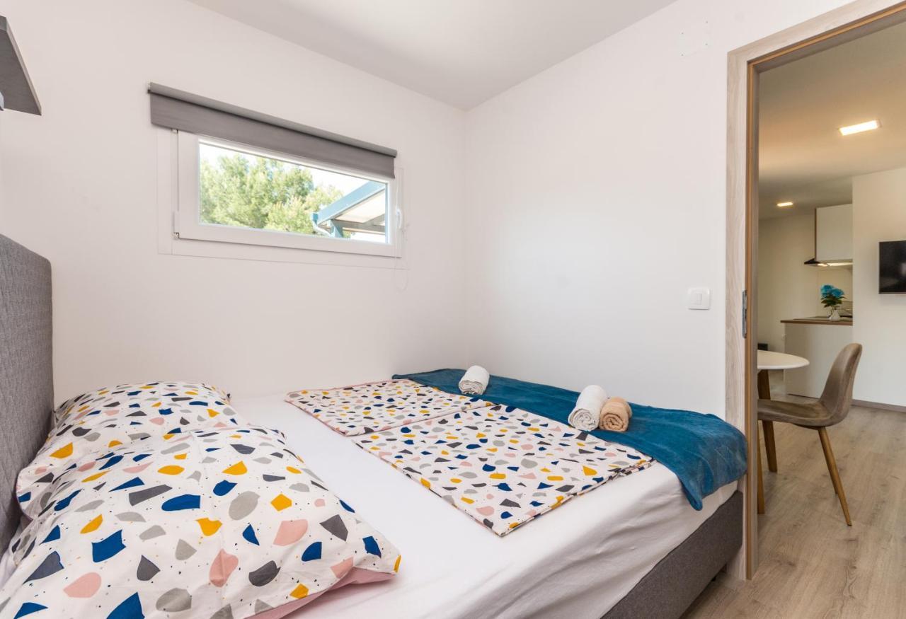 Villa Mobile House Mm Biograd Na Moru Exterior foto